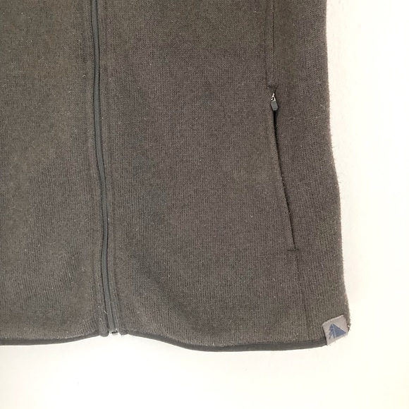 L.L.Bean Fleece zip up vest - Picture 5 of 6